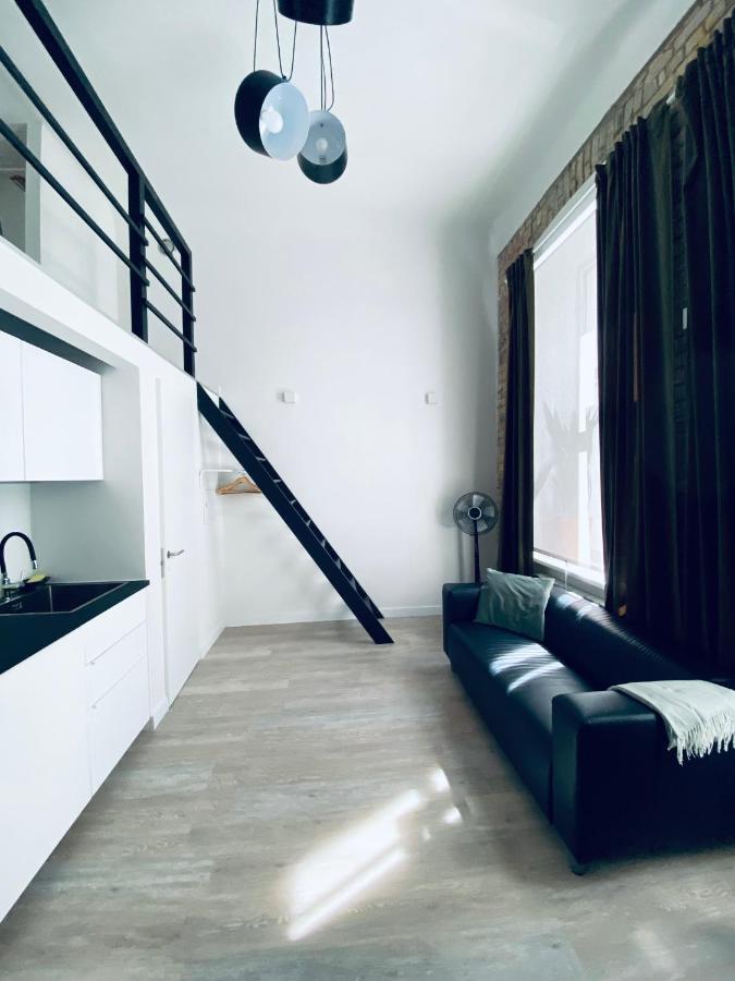 B&W Apartment Riga Exterior photo